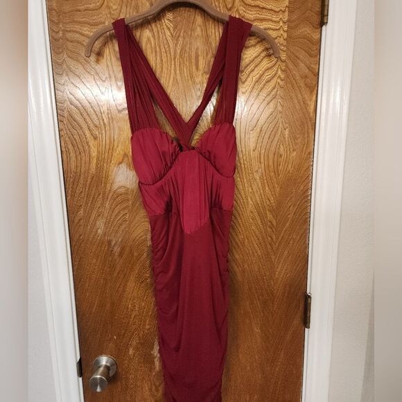 ASOS DESIGN Burgundy Bodycon Halter Mesh Ruched Midi Dress Stretch Women Size 8 - Picture 4 of 9